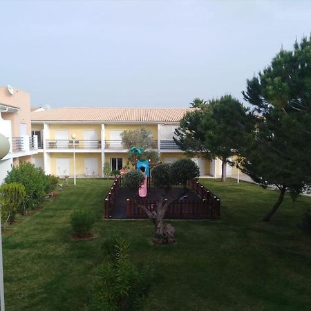Salgados Sea View Apartment Αλμπουφέιρα Εξωτερικό φωτογραφία